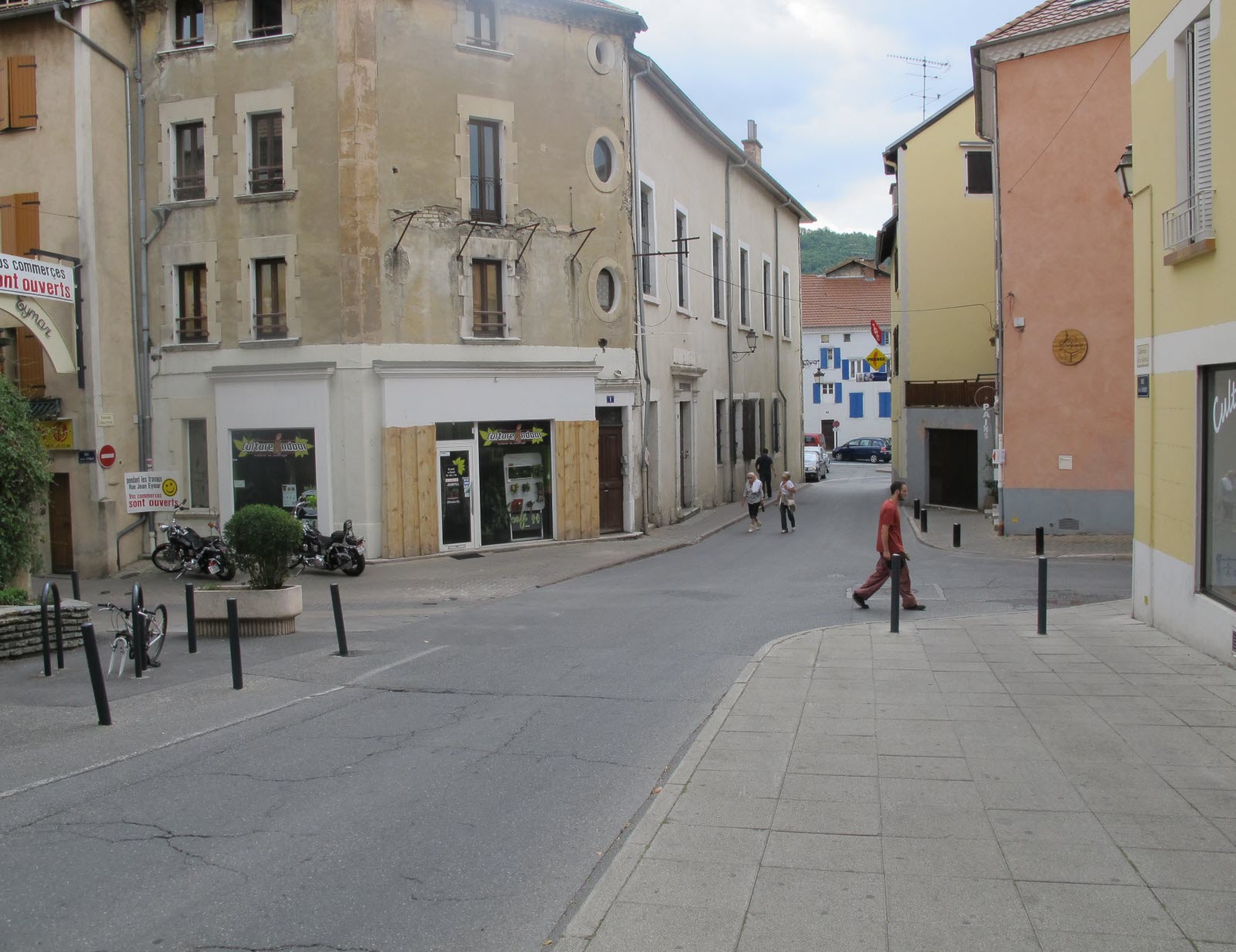 Post Image