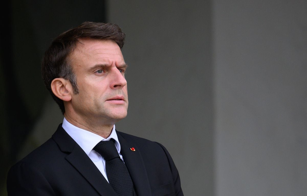 2032 Au Cameroun: Macron Face Au Défi D'un Troisième Mandat Et D'un Référendum 2032 Au Cameroun: Macron Face Au Défi D'un Troisième Mandat Et D'un Référendum