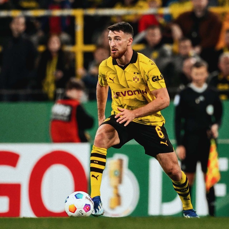 45 Milyon Euro'luk Osimhen: İngiliz Kulüplerinin Transfer Hedefi 45 Milyon Euro'luk Osimhen: İngiliz Kulüplerinin Transfer Hedefi