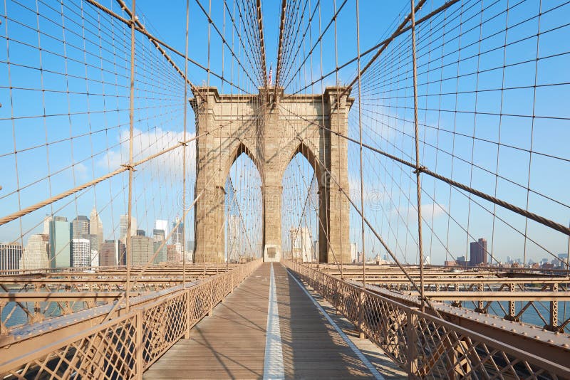 A New Perspective On The Brooklyn Bridge: Barbara Mensch's Story A New Perspective On The Brooklyn Bridge: Barbara Mensch's Story