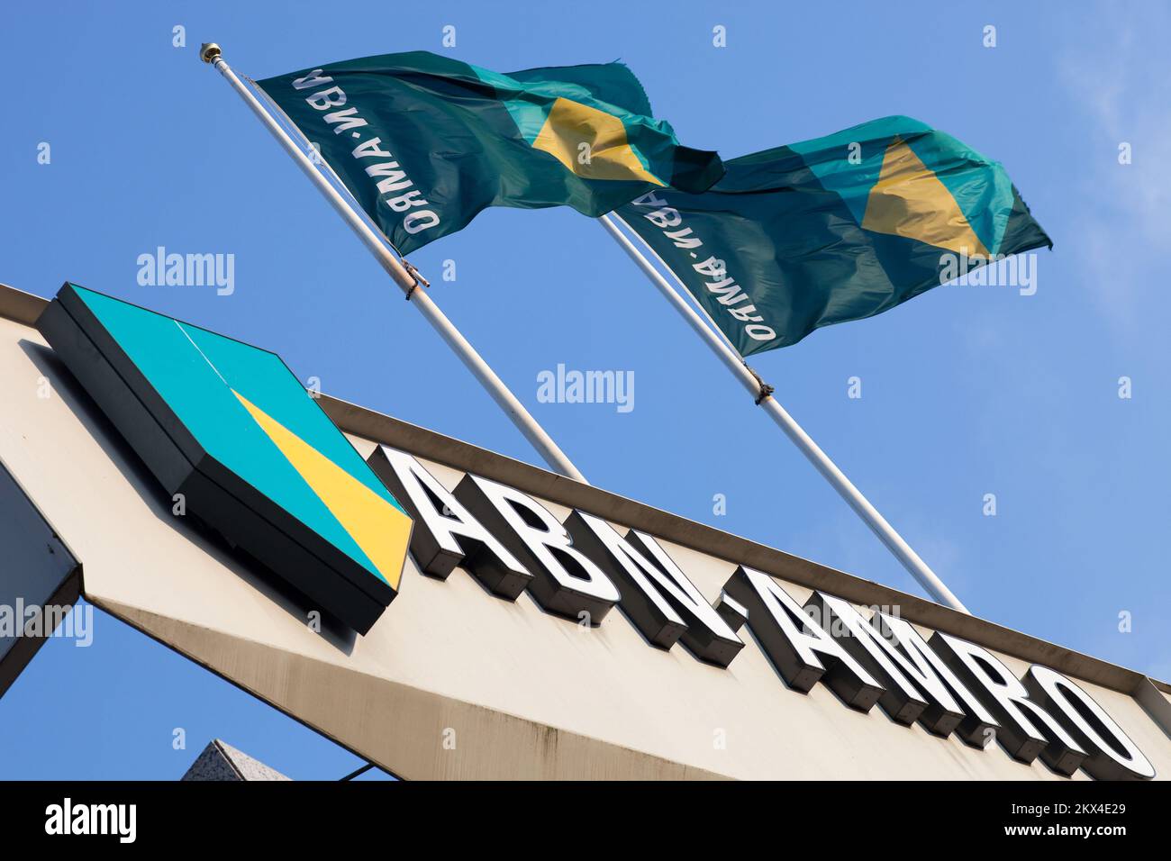 ABN Amro: Potential Fine From Dutch Central Bank Over Bonuses ABN Amro: Potential Fine From Dutch Central Bank Over Bonuses