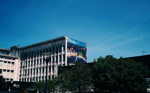Activité Des Cordistes : Nantes, Une Ville En Pleine Expansion Activité Des Cordistes : Nantes, Une Ville En Pleine Expansion