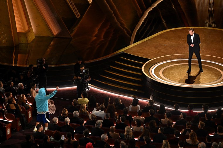 Adam Sandler's Unexpected Oscars 2025 Moment: Cameo, Outfit, And Chalamet Hug Deconstructed Adam Sandler's Unexpected Oscars 2025 Moment: Cameo, Outfit, And Chalamet Hug Deconstructed
