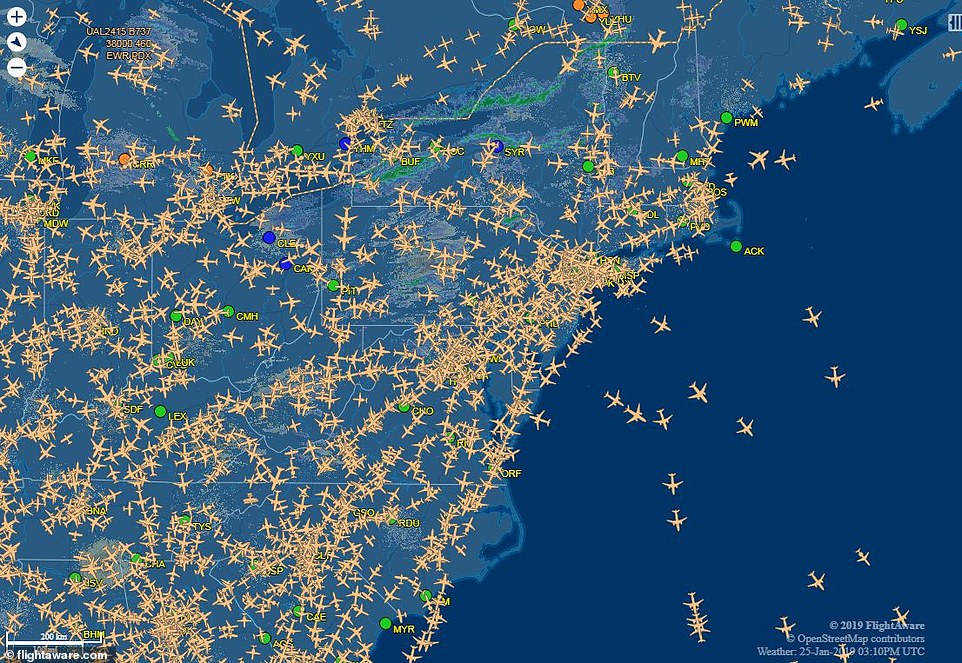 Air Traffic Control Failures: DOT Secretary Points Finger At Biden Admin, Newark Flights Delayed Air Traffic Control Failures: DOT Secretary Points Finger At Biden Admin, Newark Flights Delayed