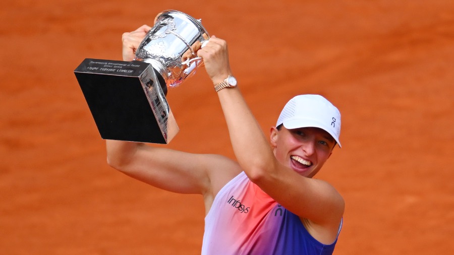 Alcaraz Confident, Swiatek Struggles: French Open Outlook Alcaraz Confident, Swiatek Struggles: French Open Outlook