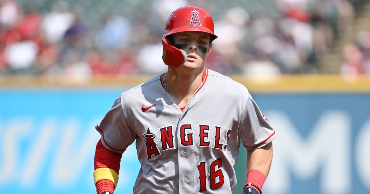 Angels Clinch Fourth Consecutive Win Angels Clinch Fourth Consecutive Win