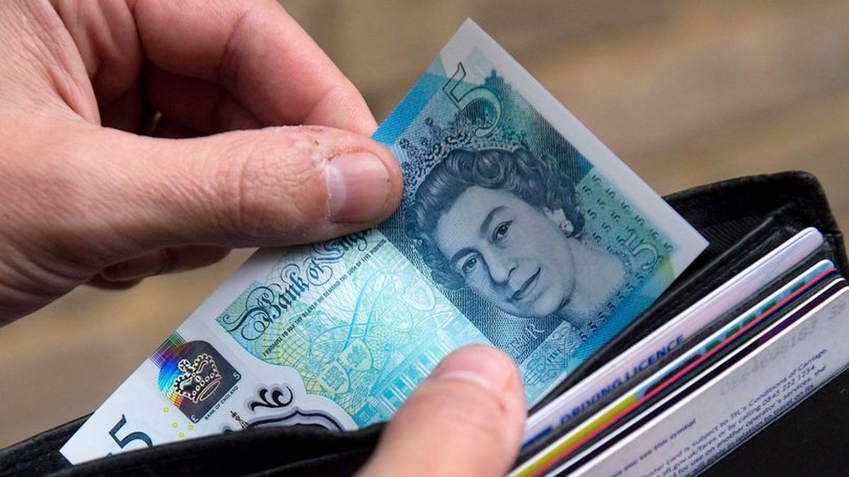 Are You A Universal Credit Recipient? Check If You're Owed Money Are You A Universal Credit Recipient? Check If You're Owed Money