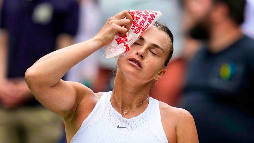 Aryna Sabalenka Disputes Umpire Call With Photo Of Ball Mark In Stuttgart Aryna Sabalenka Disputes Umpire Call With Photo Of Ball Mark In Stuttgart