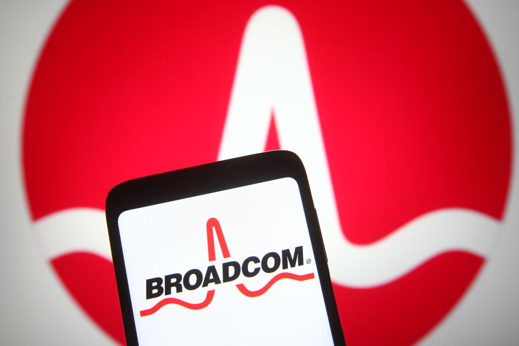 AT&T Raises Alarm Over Extreme VMware Price Increase After Broadcom Acquisition AT&T Raises Alarm Over Extreme VMware Price Increase After Broadcom Acquisition