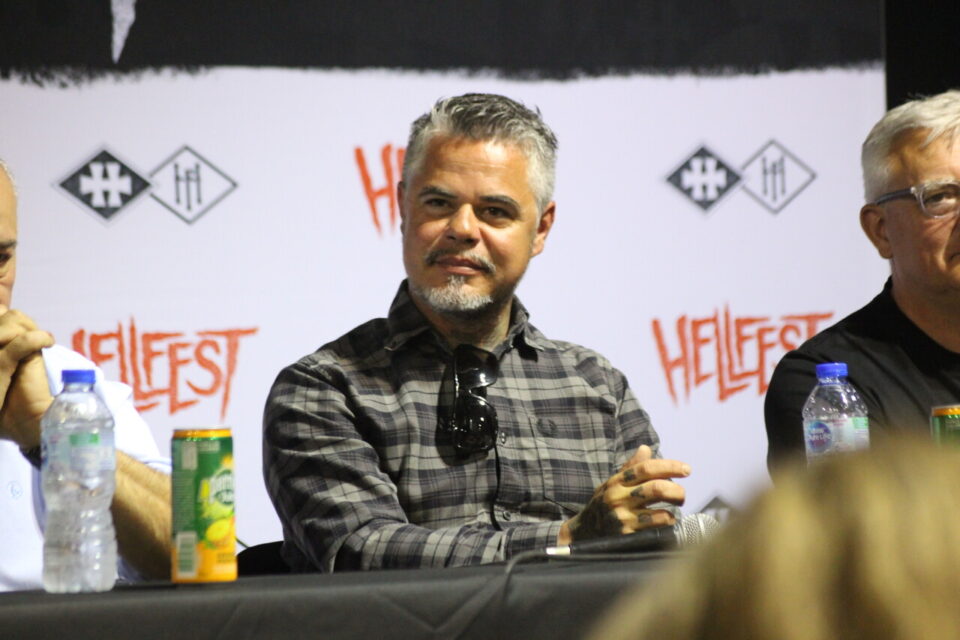 Avant Le Hellfest : Les Novelistes Investissent L'Espace Julien Avant Le Hellfest : Les Novelistes Investissent L'Espace Julien