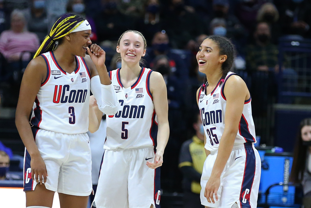 Azzi Fudd And Paige Bueckers' Different Looks: UConn Vs. WNBA Draft Night Azzi Fudd And Paige Bueckers' Different Looks: UConn Vs. WNBA Draft Night