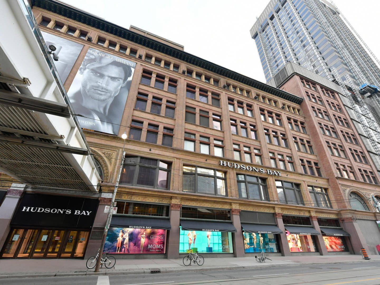 B.C. Billionaire's Bid For Hudson's Bay Leases Could Reshape The Retail Landscape B.C. Billionaire's Bid For Hudson's Bay Leases Could Reshape The Retail Landscape