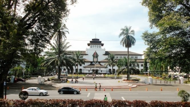 Bandung Diguyur Hujan Hingga Sore, Ini Prakiraan Cuaca Jawa Barat 23 April Bandung Diguyur Hujan Hingga Sore, Ini Prakiraan Cuaca Jawa Barat 23 April
