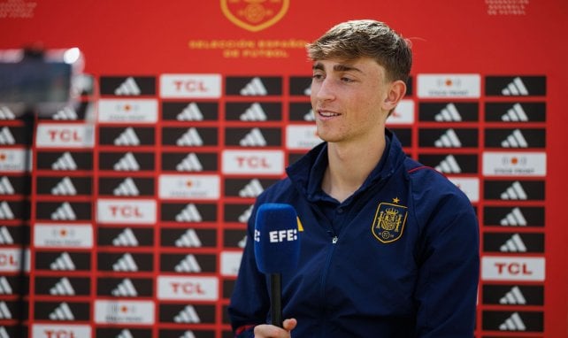 Barcelona Eyeing Dean Huijsen As Araujo's Successor Barcelona Eyeing Dean Huijsen As Araujo's Successor