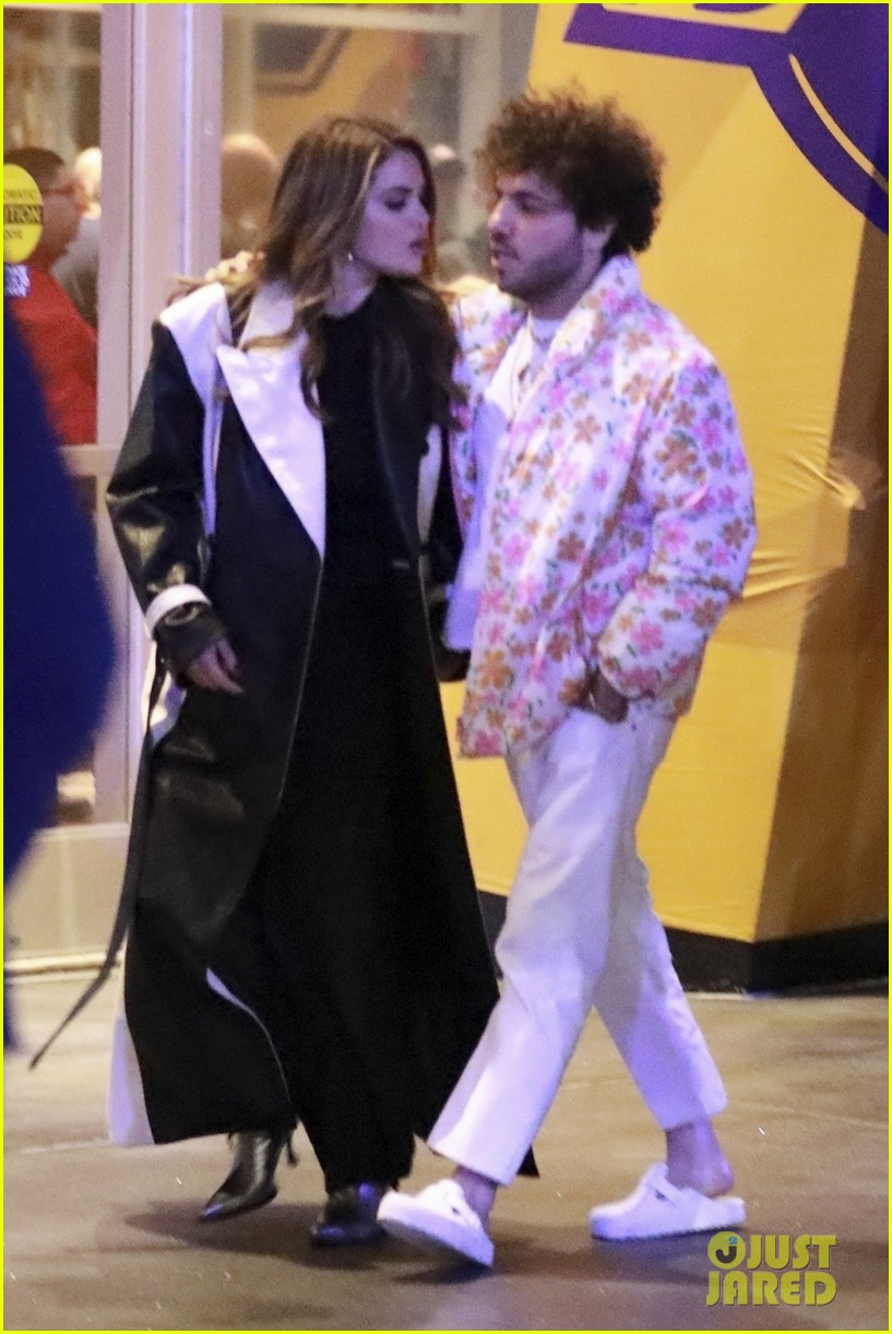Benny Blanco And Selena Gomez: Photos Fueling Cheating Rumors Benny Blanco And Selena Gomez: Photos Fueling Cheating Rumors