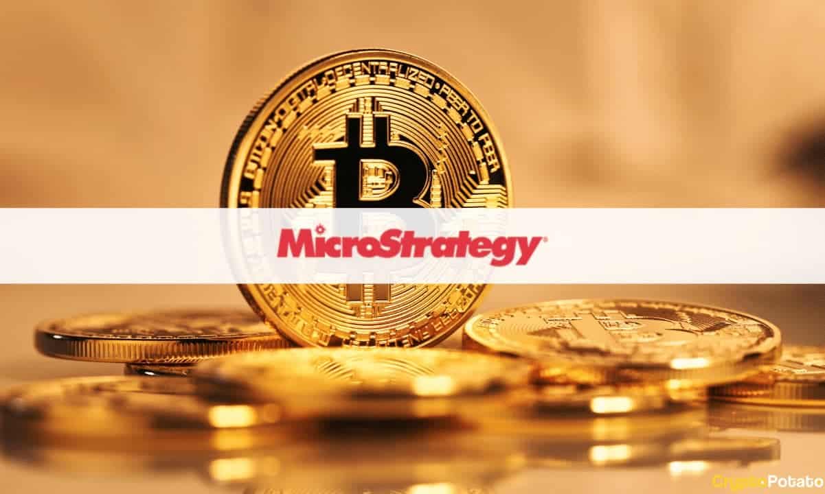 Bitcoin Or MicroStrategy Stock: The Best Investment Strategy For 2025 Bitcoin Or MicroStrategy Stock: The Best Investment Strategy For 2025