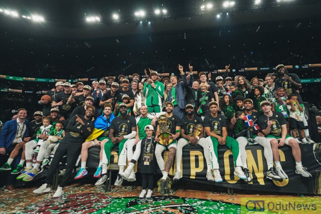 Boston Celtics Clinch Division: A Blowout Victory Boston Celtics Clinch Division: A Blowout Victory