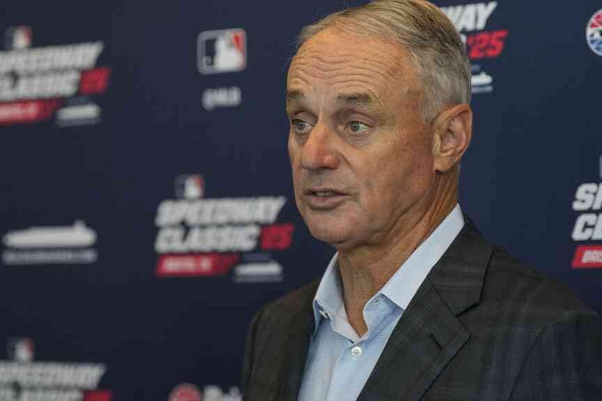 Bristol Motor Speedway: Manfred Predicts Huge Attendance Bristol Motor Speedway: Manfred Predicts Huge Attendance
