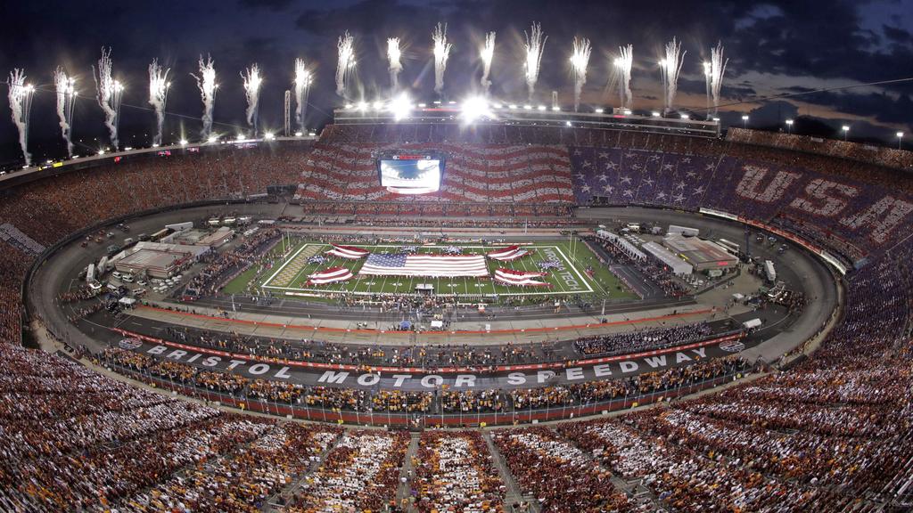 Bristol Speedway: Manfred Expects Record-Breaking Crowd Bristol Speedway: Manfred Expects Record-Breaking Crowd