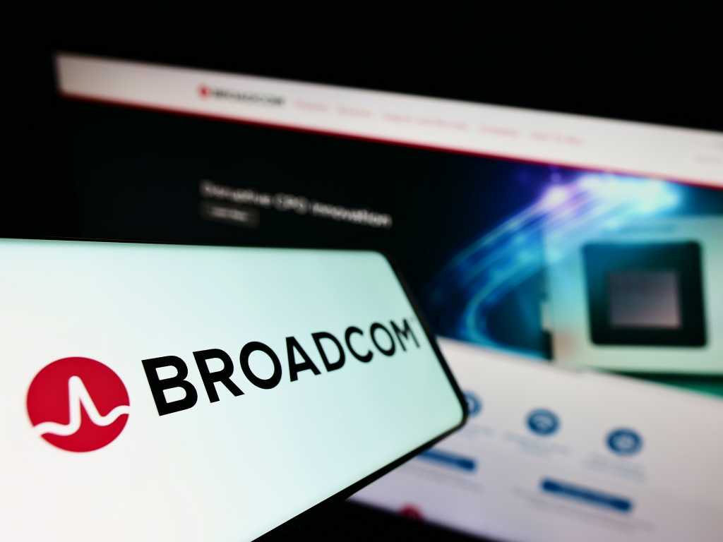 Broadcom Faces Backlash Over Extreme VMware Price Hike: AT&T Speaks Out Broadcom Faces Backlash Over Extreme VMware Price Hike: AT&T Speaks Out