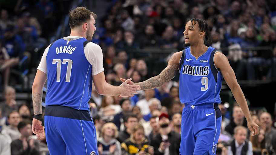 Bueckers Challenges Mavericks Player To Wings Game Bueckers Challenges Mavericks Player To Wings Game