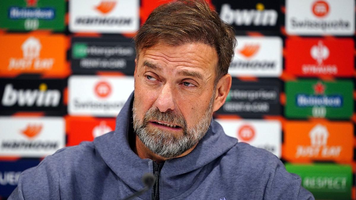 Carlo Ancelotti'nin Yerine Jürgen Klopp: İmkanlı Bir Değişim Mi? Carlo Ancelotti'nin Yerine Jürgen Klopp: İmkanlı Bir Değişim Mi?