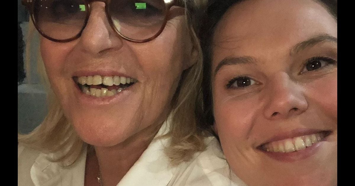 Chantal Ladesou: Une Longue Et Réussie Carrière Sur Scène Et À L'Écran Chantal Ladesou: Une Longue Et Réussie Carrière Sur Scène Et À L'Écran
