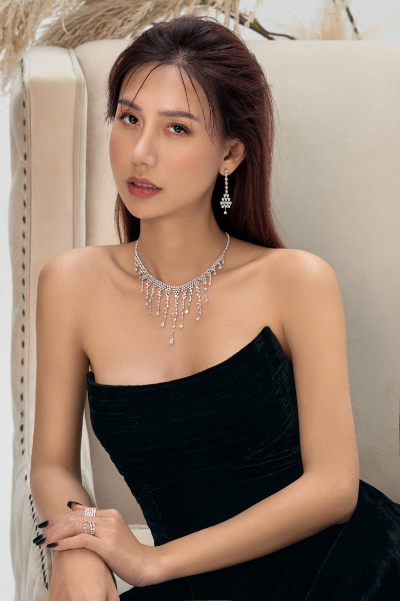 Chuyện Tình Lynk Lee Và Bạn Trai: Hỗ Trợ Hết Mình Sau Chuyển Giới Chuyện Tình Lynk Lee Và Bạn Trai: Hỗ Trợ Hết Mình Sau Chuyển Giới