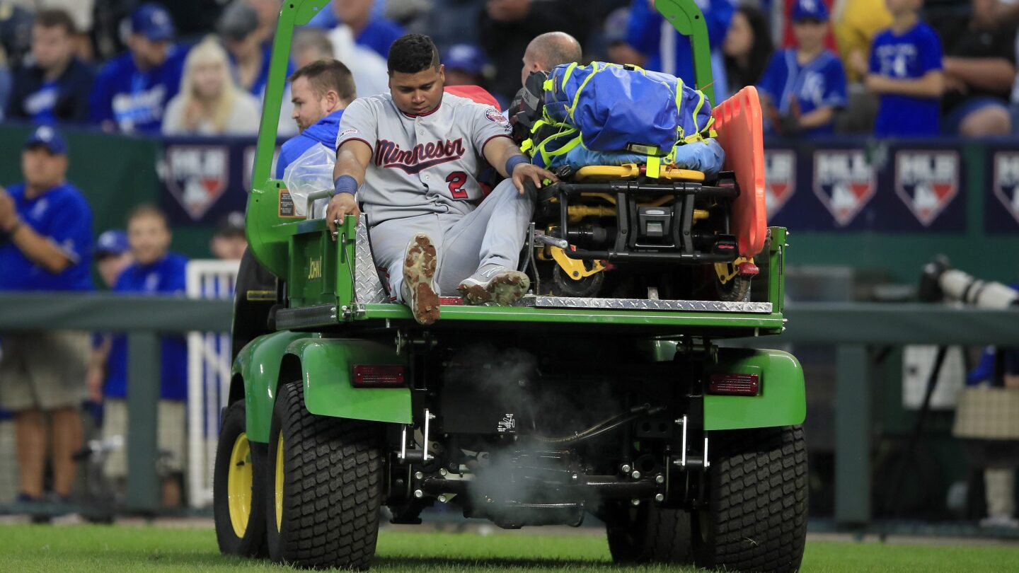 Concussion Sidelines Padres' Arraez; Placed On 7-Day Injured List Concussion Sidelines Padres' Arraez; Placed On 7-Day Injured List