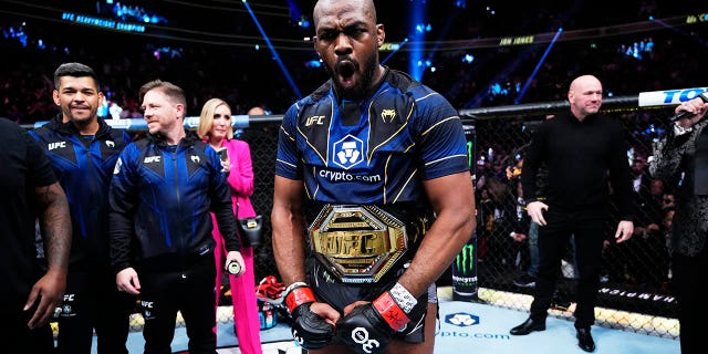 Contender Anger Over Jon Jones' Heavyweight Title Shot Contender Anger Over Jon Jones' Heavyweight Title Shot