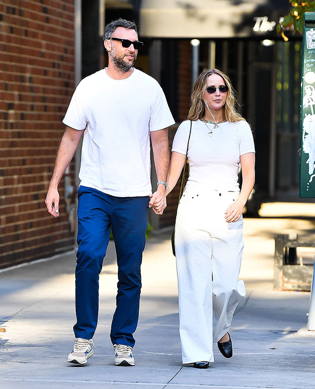 Cooke Maroney And Jennifer Lawrence: Couple Seen Out After Second Child Reports Cooke Maroney And Jennifer Lawrence: Couple Seen Out After Second Child Reports