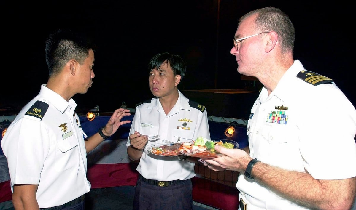 Corruption Case Shakes Navy: Retired Four-Star Admiral Sentenced Corruption Case Shakes Navy: Retired Four-Star Admiral Sentenced