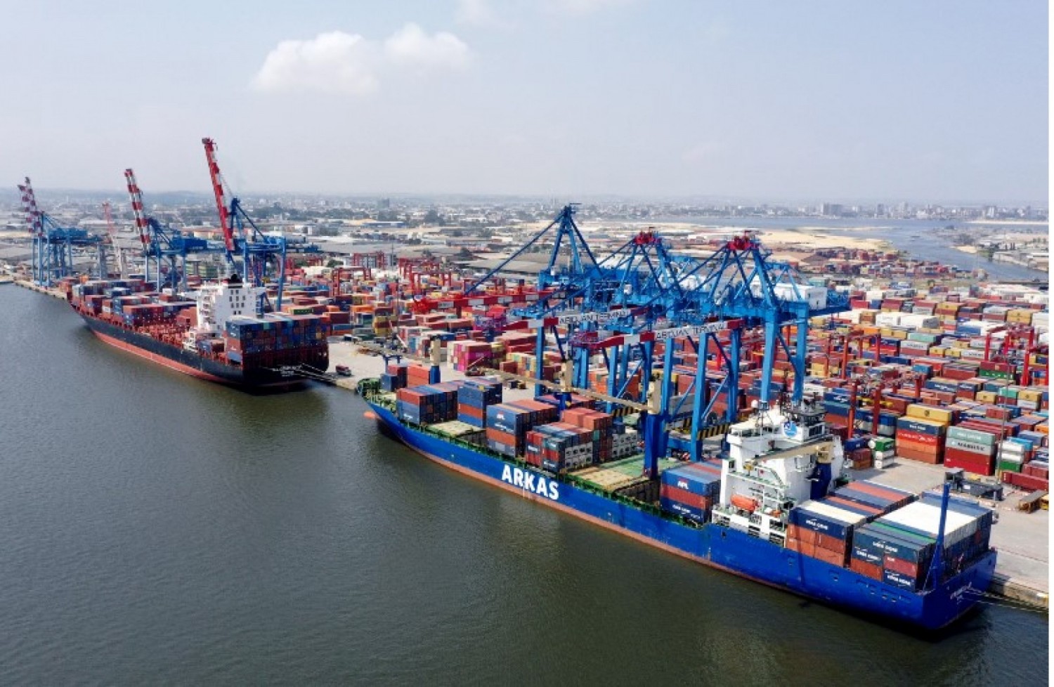 Côte D'Ivoire : Le Port D'Abidjan Dépasse Les 28 Millions De Tonnes Côte D'Ivoire : Le Port D'Abidjan Dépasse Les 28 Millions De Tonnes