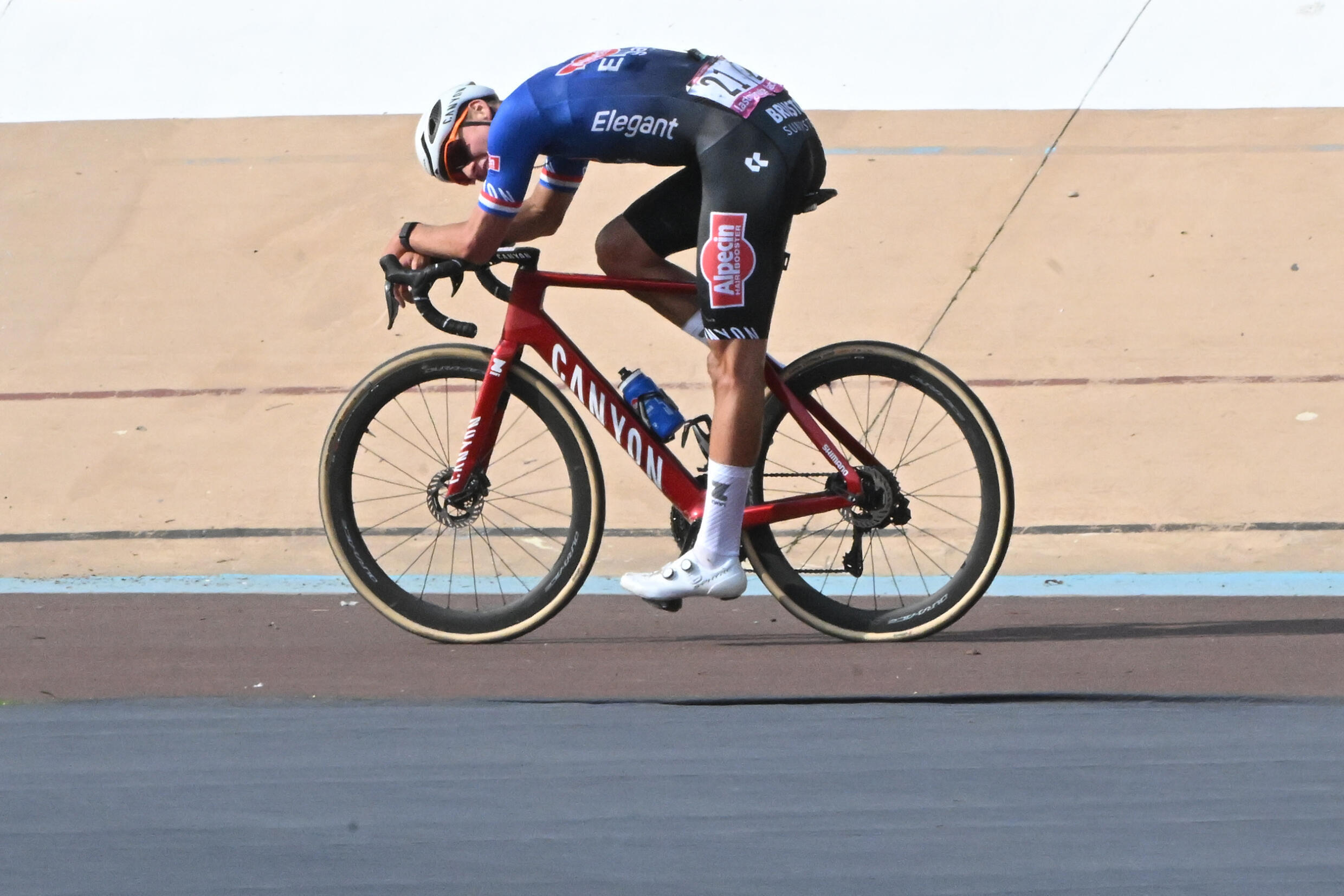 Cyclist Mathieu Van Der Poel Targeted In Paris-Roubaix Crowd Attack Cyclist Mathieu Van Der Poel Targeted In Paris-Roubaix Crowd Attack
