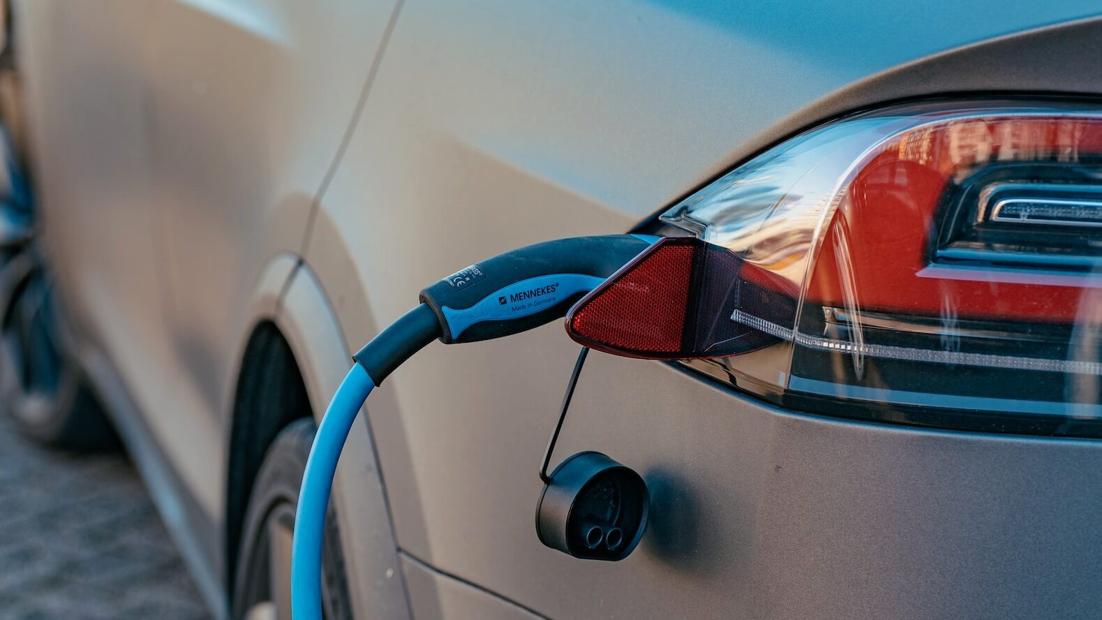 Dealerships Step Up Opposition To Mandatory EV Sales Dealerships Step Up Opposition To Mandatory EV Sales