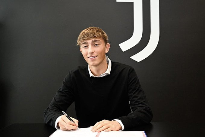 Dean Huijsen Transfer: Chelsea's June 14th Deadline Dean Huijsen Transfer: Chelsea's June 14th Deadline