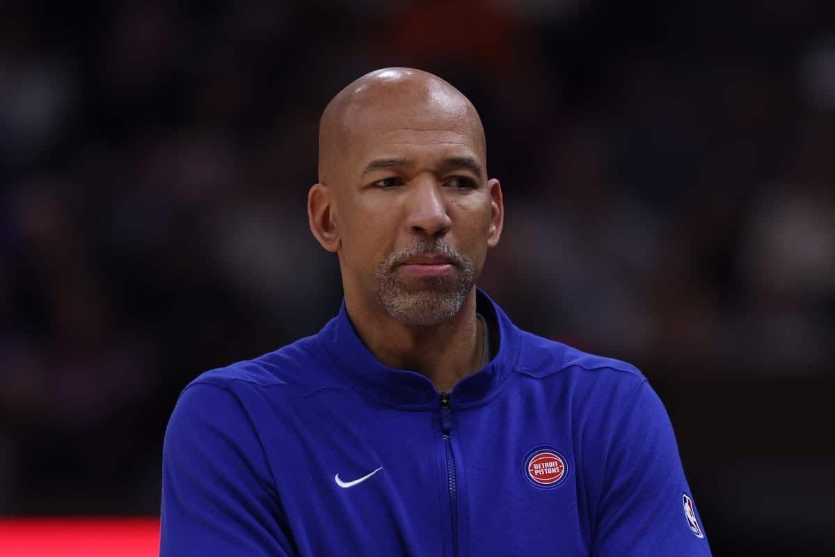 Detroit Pistons Crew Chief Admits Error In Final Seconds Against New York Knicks Detroit Pistons Crew Chief Admits Error In Final Seconds Against New York Knicks