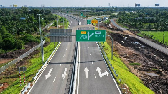 Đồng Nai Kiến Nghị: Đường Cao Tốc 4 Làn Xe Xuyên Rừng Mã Đà Đến Bình Phước Đồng Nai Kiến Nghị: Đường Cao Tốc 4 Làn Xe Xuyên Rừng Mã Đà Đến Bình Phước