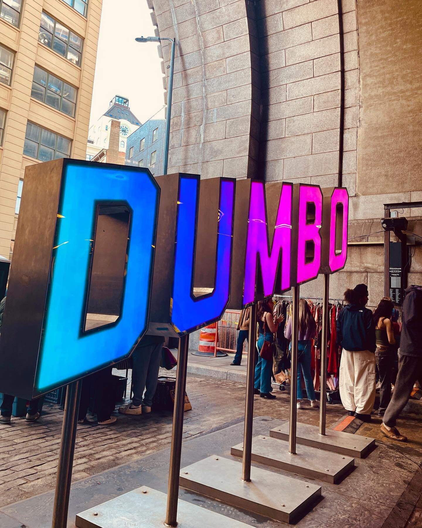 Dumbo's Brooklyn Flea Secures Archway Plaza Spot Until 2027 Dumbo's Brooklyn Flea Secures Archway Plaza Spot Until 2027