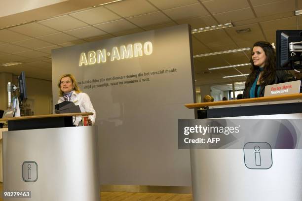 Dutch Central Bank To Investigate ABN Amro Bonus Practices Dutch Central Bank To Investigate ABN Amro Bonus Practices