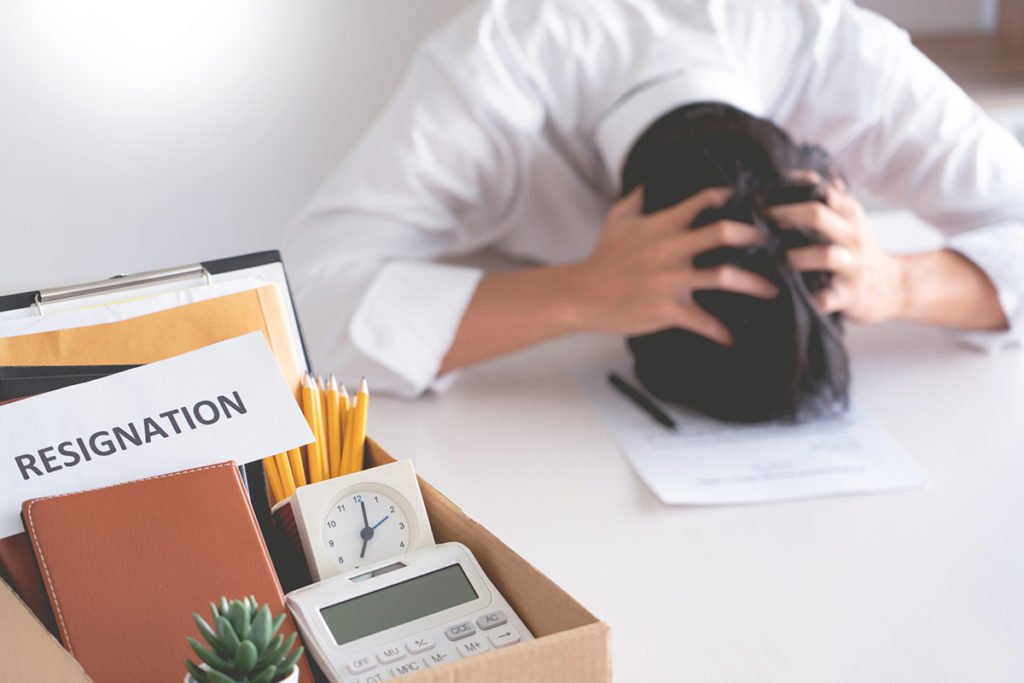 Employee's Resignation Leads To Explosive Verbal Assault By Pub Landlady Employee's Resignation Leads To Explosive Verbal Assault By Pub Landlady