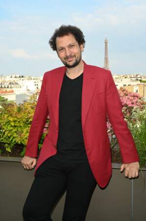Eric Antoine : Vie Privée Et Nouveau Couple Après Son Divorce - Une Relation Confirmée Avec Une Employée De M6 Eric Antoine : Vie Privée Et Nouveau Couple Après Son Divorce - Une Relation Confirmée Avec Une Employée De M6