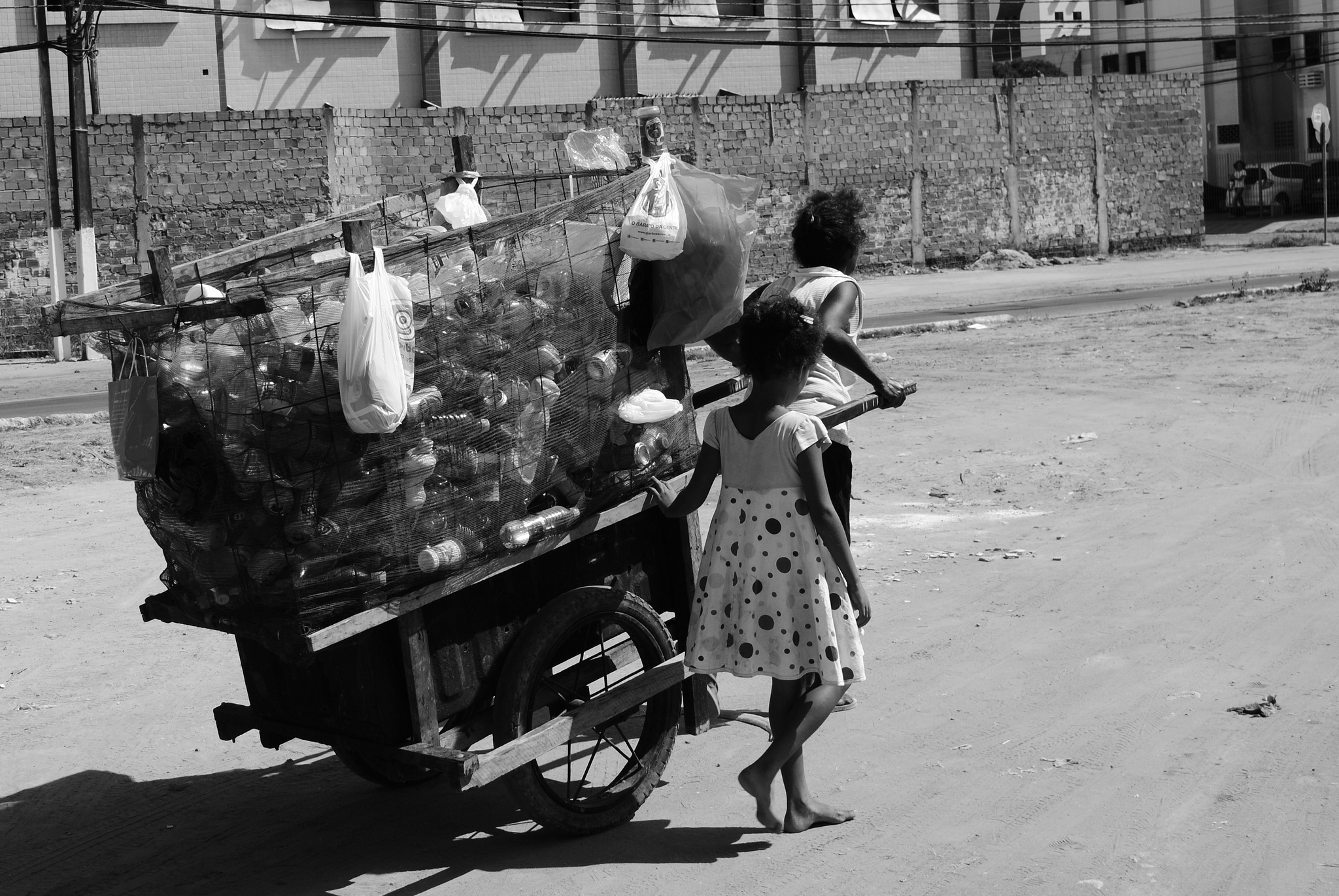 Escravidão E Dívida: A França E A Injustiça Histórica Contra O Haiti Escravidão E Dívida: A França E A Injustiça Histórica Contra O Haiti