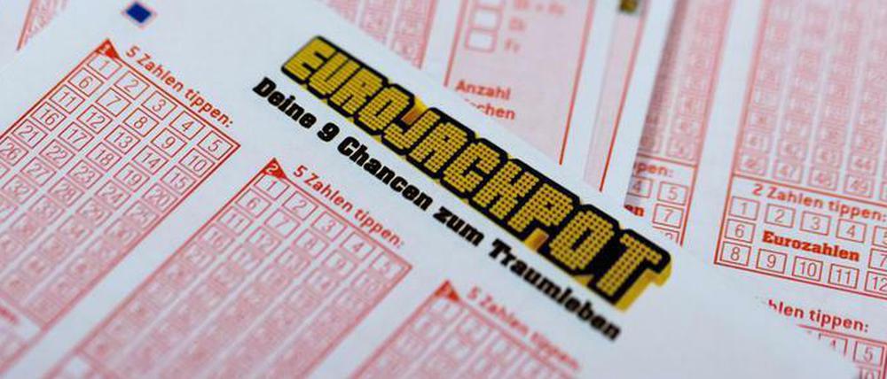 Eurojackpot Freitag, 09. Mai 2025: Gewinnzahlen & Quoten Eurojackpot Freitag, 09. Mai 2025: Gewinnzahlen & Quoten