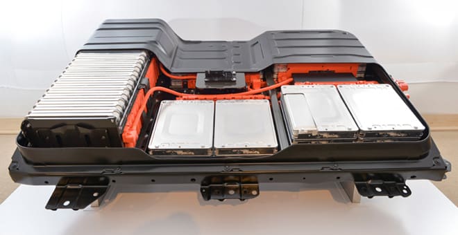 EV Market Update: Ford And Nissan Collaborate On Exclusive Battery Production EV Market Update: Ford And Nissan Collaborate On Exclusive Battery Production