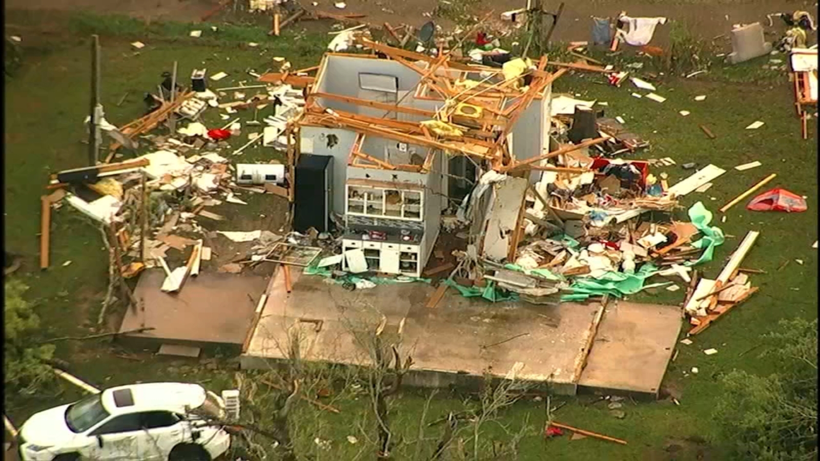 Exploring The Aftermath: CNN's Coverage Of The Deadly Tornado Exploring The Aftermath: CNN's Coverage Of The Deadly Tornado