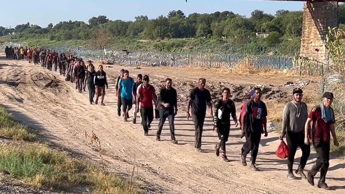 Farrow's Plea: Hold Trump Accountable For Venezuelan Gang Member Deportations Farrow's Plea: Hold Trump Accountable For Venezuelan Gang Member Deportations