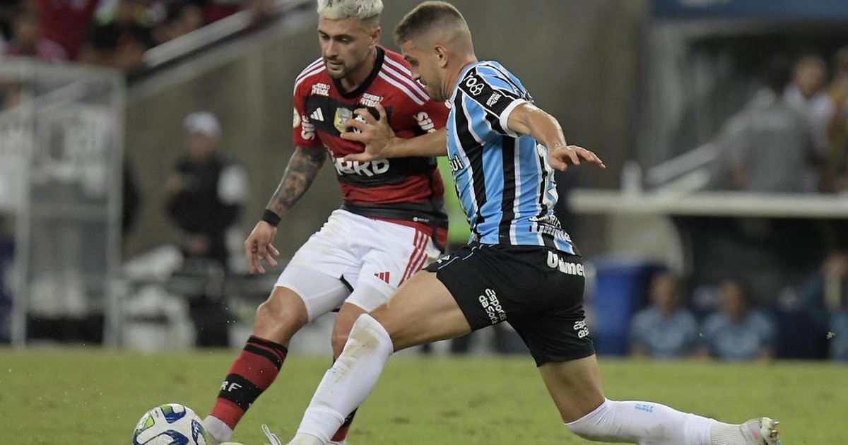 Flamengo Derrota Grêmio Com Atuação Decisiva De Arrascaeta No Brasileirão