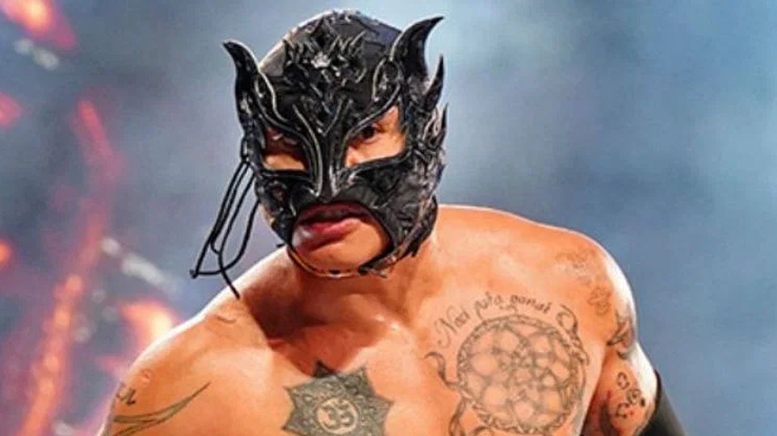 Former AEW Star Rey Fenix Debuts On SmackDown: His WWE Name Former AEW Star Rey Fenix Debuts On SmackDown: His WWE Name