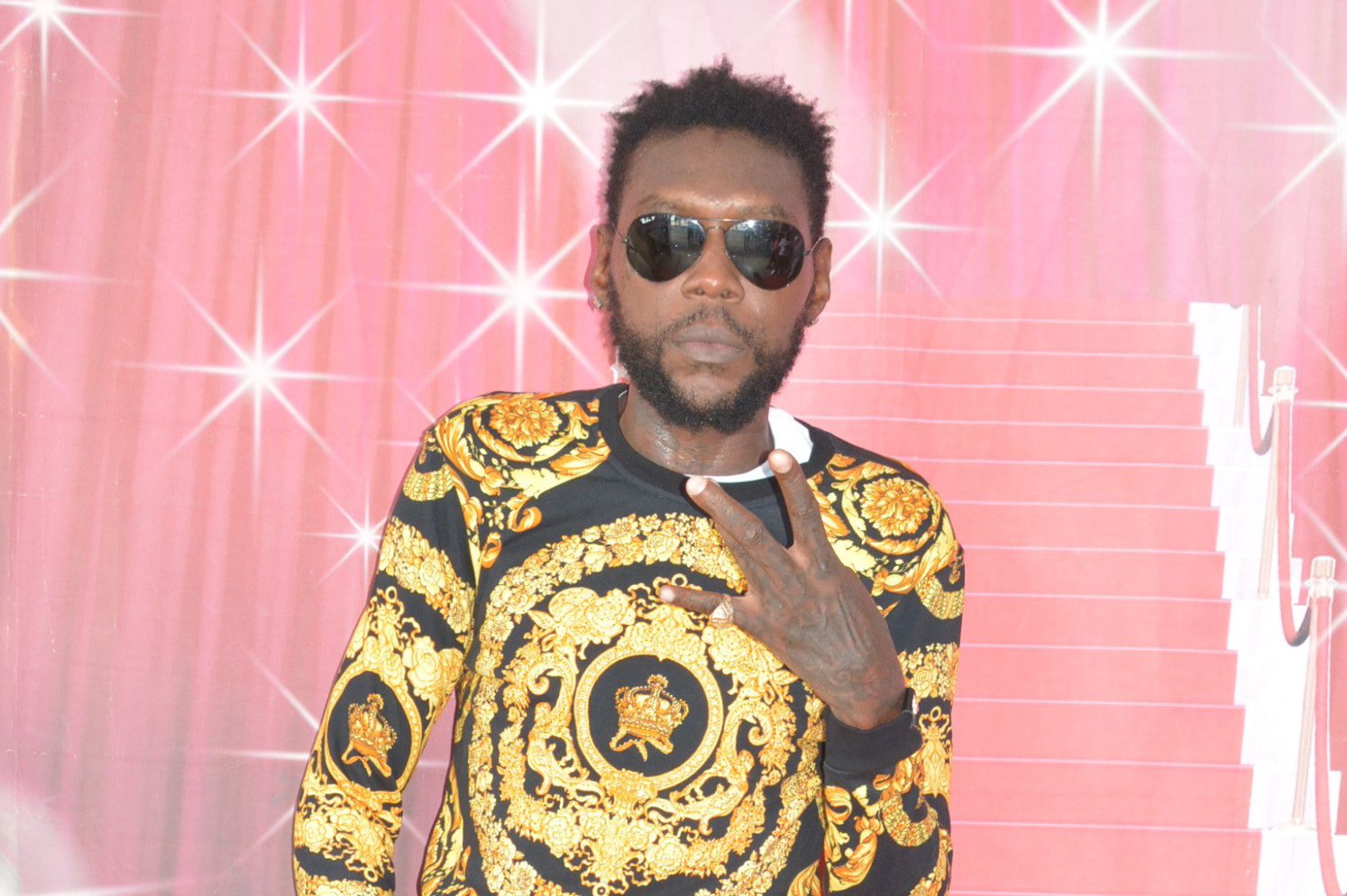 From Fan To Stage: Nuffy's Vybz Kartel Tour Experience From Fan To Stage: Nuffy's Vybz Kartel Tour Experience